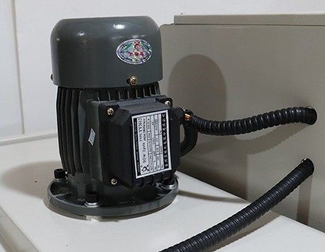 BS4525 작동하기 쉬운 자동 PVC POF 필름 열 터널 접착 포장 기계
