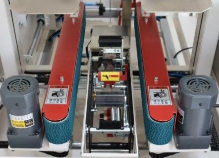 유리 포장 재료 초고속 25 카튼 / 분 자동 밀폐 기계