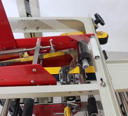 B2B 포장 솔루션용 카튼 시일러 접착형 평면 측면 라벨링 기계