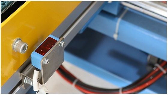 220V/50HZ 자동 공기 접착 테이프 카튼 케이스 코너 엣지 밀폐 기계