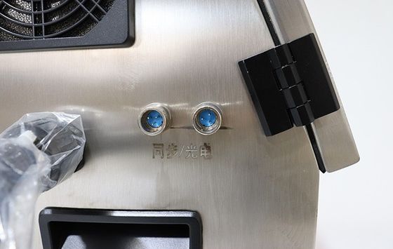 작은 문자 잉크젯 프린터 주입 날짜 및 병의 코딩 포장 유형