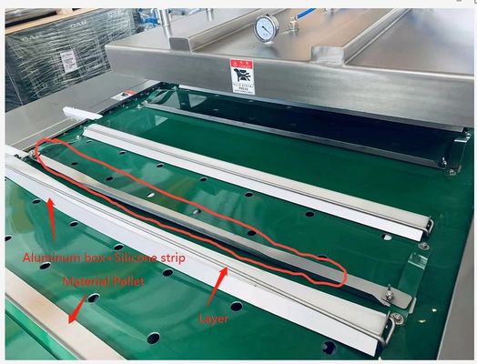 1800W의 전력으로 자동급 연속 벨트 타입 롤 진공 포장 기계