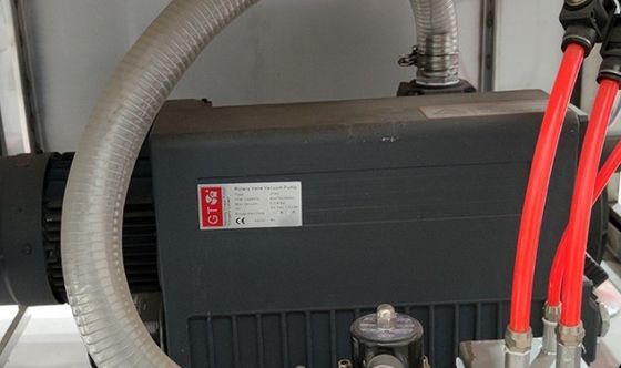690*490mm 보드 크기 변조 대기 포장용 진공 질소 포장 기계