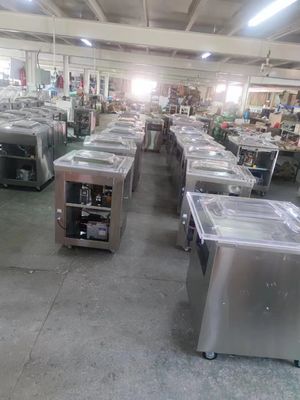 냉동 고기용 수직 단실식품 진공 포장기 60*52*15cm 방 크기