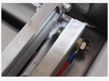 800W 밀폐력 진공 포장 쌀 자동 모양 벽돌 진공 포장 기계 쌀